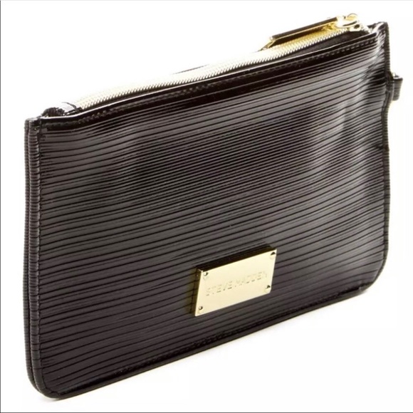 Steve Madden Handbags - STEVE MADDEN Patent Wristlet NWT Black w/Strap